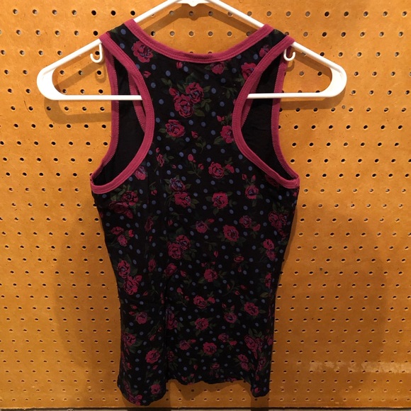 FANG Floral and Dotted Tank Top - Picture 2 of 3